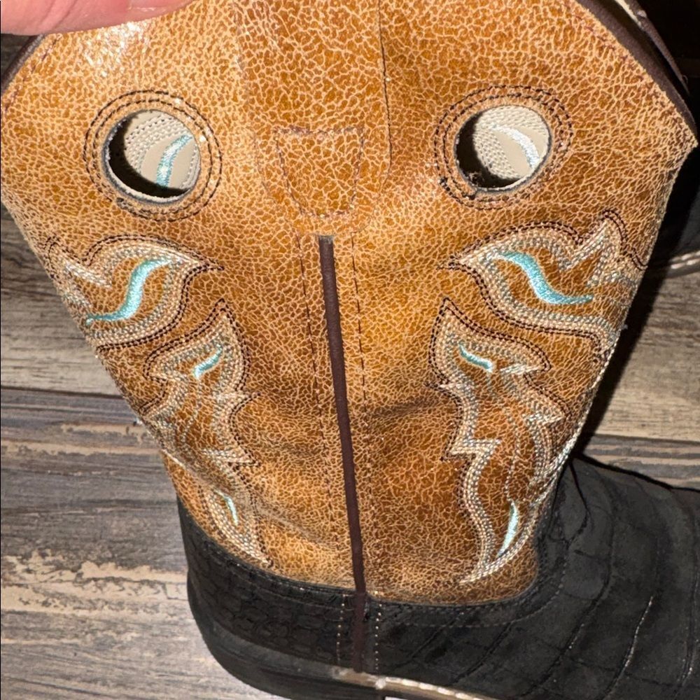 Old West Boy’s Tan & Brown Cowboy Boots - Picture 7 of 7